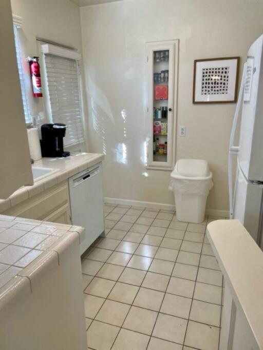 1 Bedroom House In Beverlywood/carthay Square Appartement Los Angeles