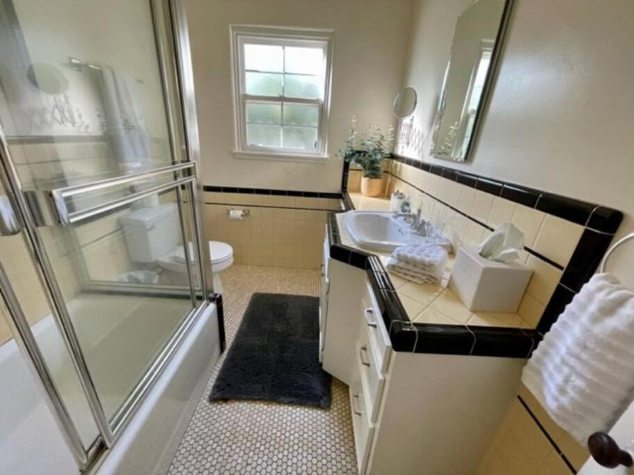 1 Bedroom House In Beverlywood/carthay Square Appartement *